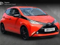 Used Toyota Aygo X-cite 67 HP (49 kW) 2014 Orange twist Hatchback