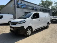 Used Vauxhall Vivaro 100 HP (73 kW) 2019 White MPV