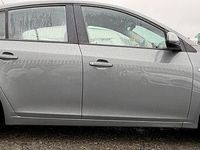 Begagnad Chevrolet Cruze LT 124 HK (91 kW) 2012 Grå Halvkombi