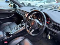 Usado Porsche Macan 2018 Preto SUV