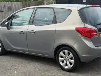 Used Vauxhall Meriva 100 HP (73 kW) 2010 Grey MPV