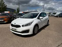 Usado Kia Ceed 136 CV (100 kW) 2018 Blanco Utilitario