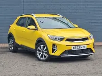 Used Kia Stonic 99 HP (72 kW) 2023 Yellow SUV