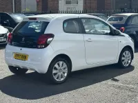 Used Peugeot 108 Active 68 HP (50 kW) 2017 White Hatchback
