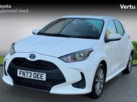 Used Toyota Yaris Hybrid 116 HP (85 kW) 2023 White Hatchback