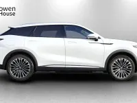 Used Omoda 9 63 HP (46 kW) 2025 White SUV