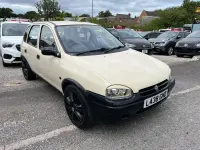 Used Vauxhall Corsa 67 HP (49 kW) 1994 Cream Hatchback