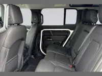 Used Land Rover Defender S 345 HP (253 kW) 2024 White SUV