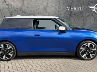 Used Mini Cooper Exclusive 160 kW (218 HP) 2026 Hatchback
