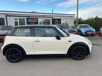 Used Mini Cooper Hatch 2018 White Hatchback