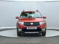 Used Dacia Sandero Lauréate 90 HP (66 kW) 2015 Red Hatchback