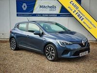 Used Renault Clio V Iconic 140 HP (102 kW) 2022 Titanium grey  Hatchback