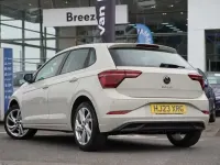 Begagnad VW Polo 95 HK (69 kW) 2023 Halvkombi