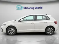 Käytetty VW Polo S 95 HP (69 kW) 2024 Harmaa Viistoperä