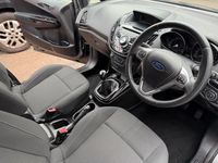 Used Ford B-MAX Titanium 100 HP (73 kW) 2016 Grey MPV