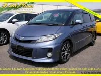 Begagnad Toyota Estima 170 HK (125 kW) 2013 Blå Minibuss