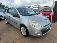 Used Renault Clio Extreme 2009 Silver Hatchback