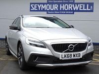 Usado Volvo V40 Pro 152 CV (111 kW) 2019 Utilitario