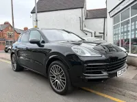 Used Porsche Cayenne Platinum Edition 340 HP (250 kW) 2022 Black SUV