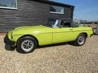 Used MG B 95 HP (69 kW) 1976 Yellow Cabriolet
