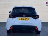 Used Toyota Yaris Hybrid 116 HP (85 kW) 2022 White Hatchback