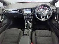 Used Vauxhall Astra SRi 150 HP (110 kW) 2019 Red Hatchback