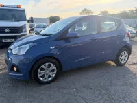 Used Hyundai i10 SE 67 HP (49 kW) 2015 Blue Hatchback