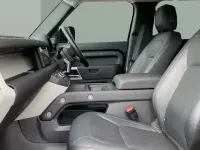 Used Land Rover Defender 249 HP (183 kW) 2023 SUV