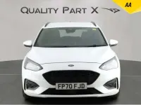 Usado Ford Focus ST-Line 150 CV (110 kW) 2021 Blanco Familiar