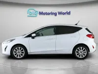 Usado Ford Fiesta Titanium 125 HP (91 kW) 2020 Branco Citadino