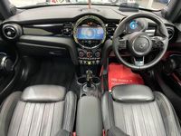 Used Mini Cooper SE Hatch 135 kW (184 HP) 2021 Green Hatchback