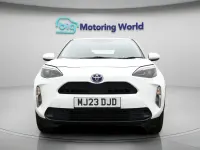 Used Toyota Yaris 114 HP (83 kW) 2023 White Hatchback