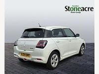 Used Suzuki Swift 82 HP (60 kW) 2024 White Hatchback