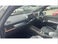 Begagnad Cupra Born e-Boost 169 kW (230 HK) 2023 Silver Halvkombi