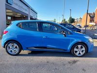 used Renault Clio IV 1.5 DYNAMIQUE NAV DCI 5d 89 BHP