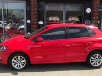 Used VW Polo SE 90 HP (66 kW) 2014 Red Hatchback