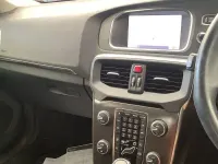 Used Volvo V40 SE 2013 White Hatchback