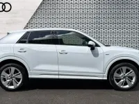 Used Audi Q2 S-Line 150 HP (110 kW) 2025 White SUV