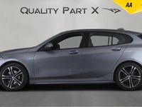 Usado BMW 118 M Sport 2023 Cinzento Citadino