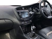 Used Kia Ceed 136 HP (100 kW) 2016 Blue Hatchback