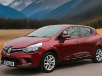 Used Renault Clio IV Dynamique 90 HP (66 kW) 2018 Red Hatchback