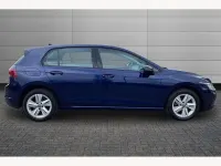 Used VW Golf VII Life 130 HP (95 kW) 2021 Blue Hatchback