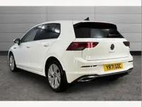 Used VW Golf VIII Style 147 HP (108 kW) 2021 White Hatchback