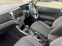 Used VW Polo Life 95 HP (69 kW) 2023 Red Hatchback