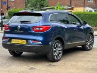 Usado Renault Kadjar Iconic 159 HP (116 kW) 2020 Azul SUV
