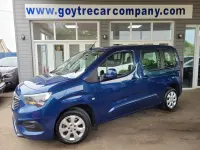 Second-hand Vauxhall Combo S 100 CP (73 kW) 2019 Albastru Monovolum