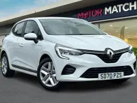 Used Renault Clio Play 2020 White Hatchback
