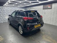 Used Hyundai i20 Active 2016 Black Hatchback