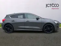 Used Ford Focus Vignale 123 HP (90 kW) 2019 Grey Hatchback