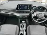 Used Hyundai i20 SE 99 HP (72 kW) 2023 White Hatchback